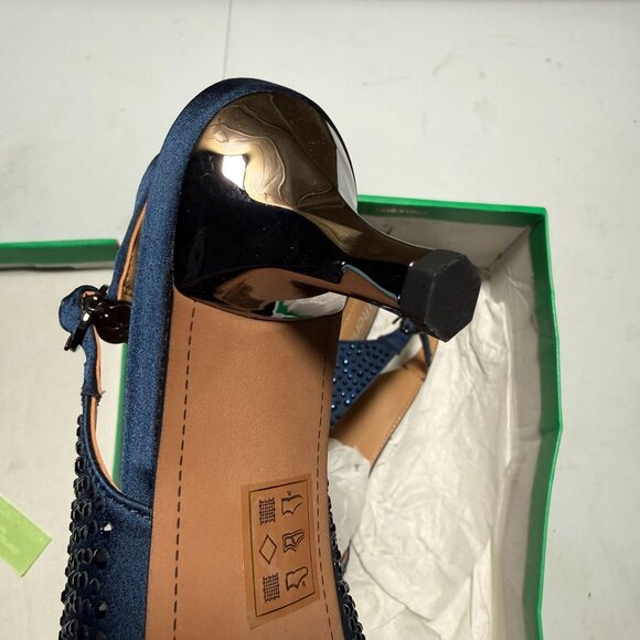 J. Rene Women's Ferryanne Slingback Pump in Navy Blue Size 8.5 NEW - Picture 5 of 6